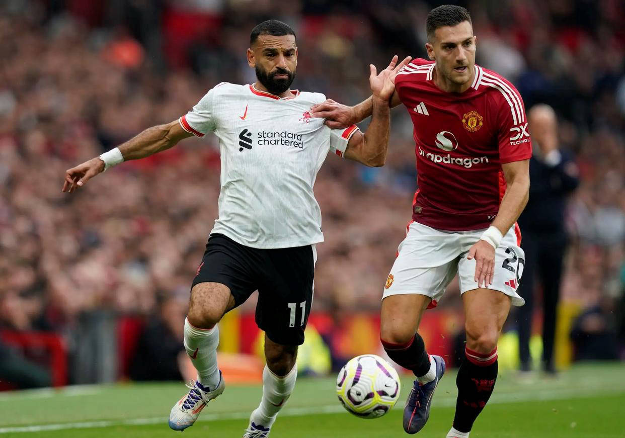 曼联转会战略调整！6000万巨星+德甲射手加盟