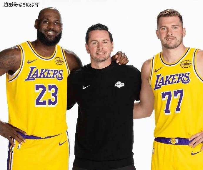 大莫里斯:自从东契奇来到湖人之后 詹皇就越来越不被人尊重了