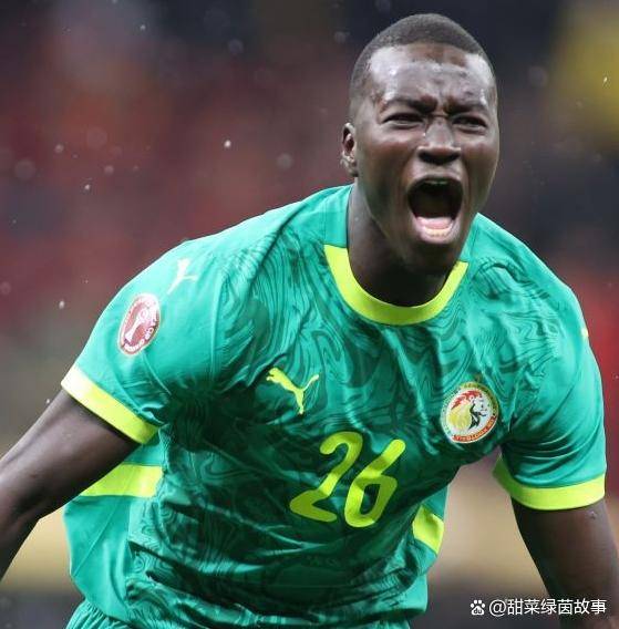 塞内加尔1-0摩洛哥：帕普·盖耶为塞内加尔赢得荣耀