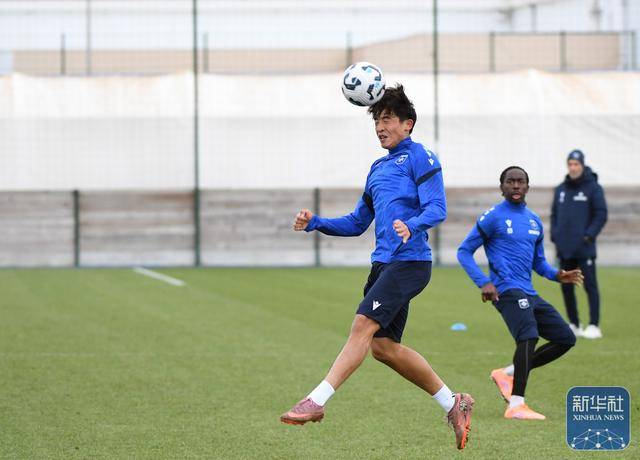 足球丨魏祥鑫参加欧塞尔预备队训练